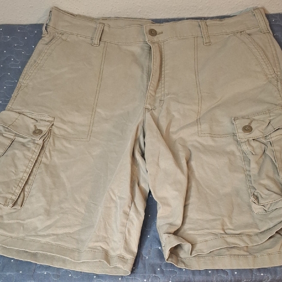 Lee Men's Khaki Cargo Shorts size 38 - Picture 1 of 5